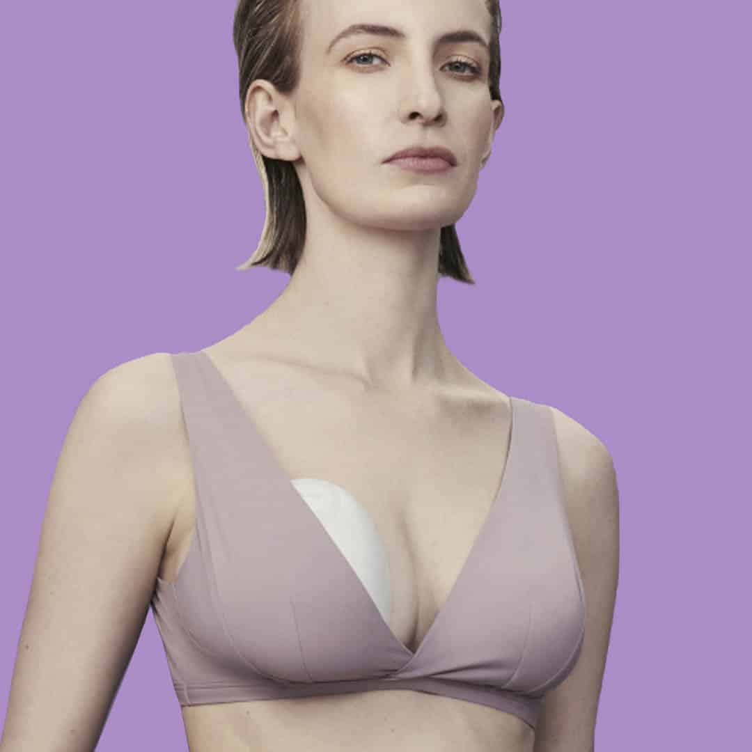 Elvie pump, sacaleches automático, comodidad, sin manos, maternidad, dar el pecho, femtech, marca ELVIE, SKINVITY