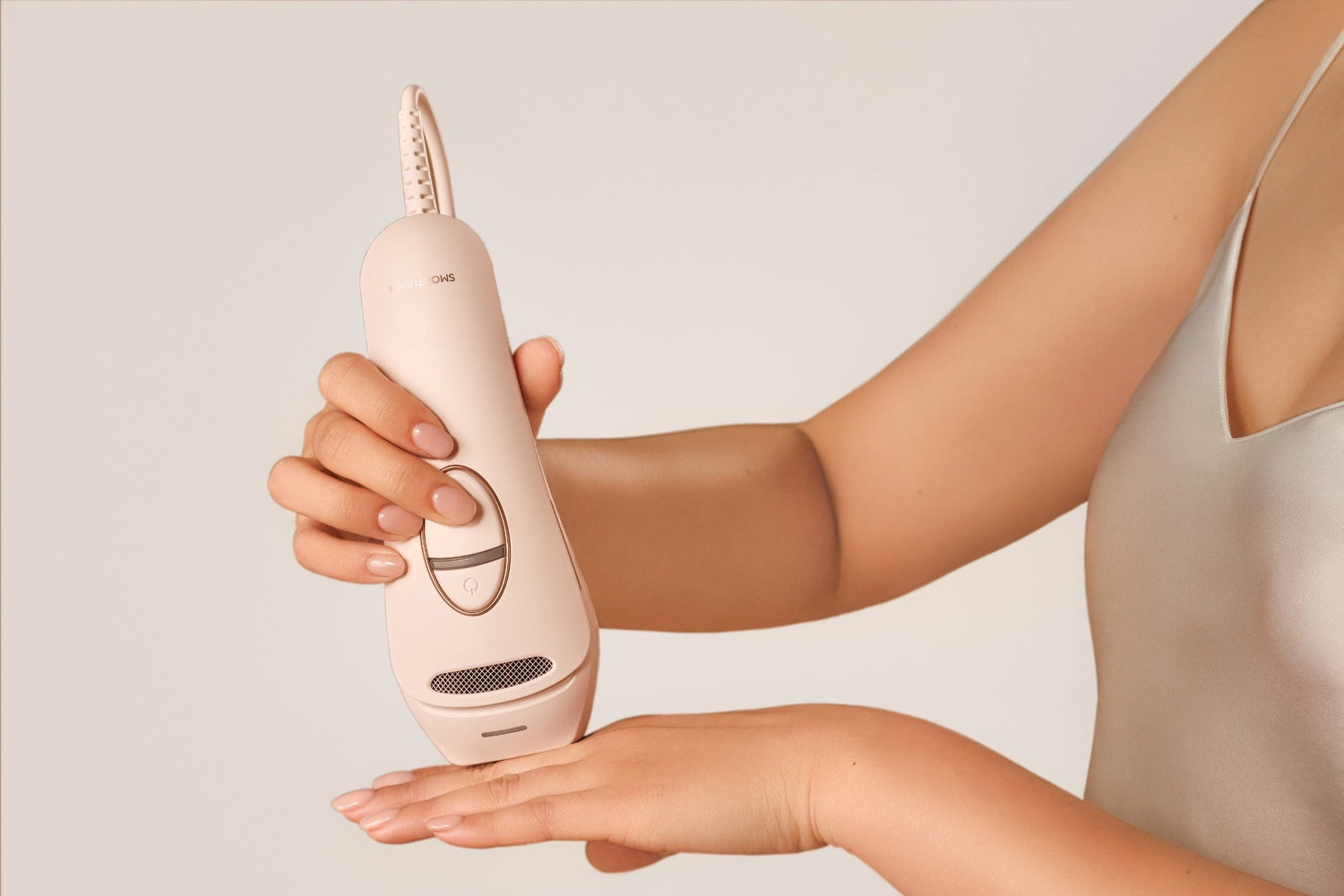 Depilación en casa de Pure Ice Smooth Skin sobre mano. 